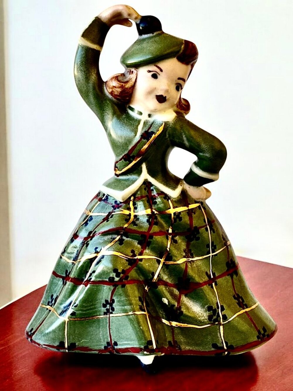 Ceramic Figurine Scottish Dancing Girl Holland Mold 7" tall